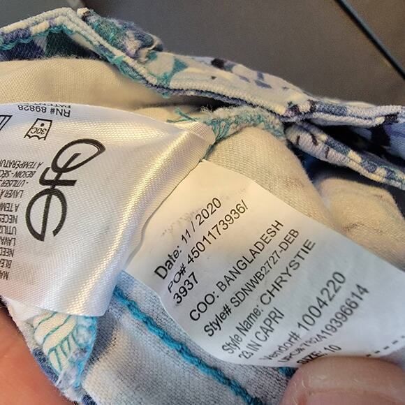 Nine West Women's Chrystie Capri Rolled Cuff Natural‎ Waist Jeans Blue Size 10 - Picture 8 of 12